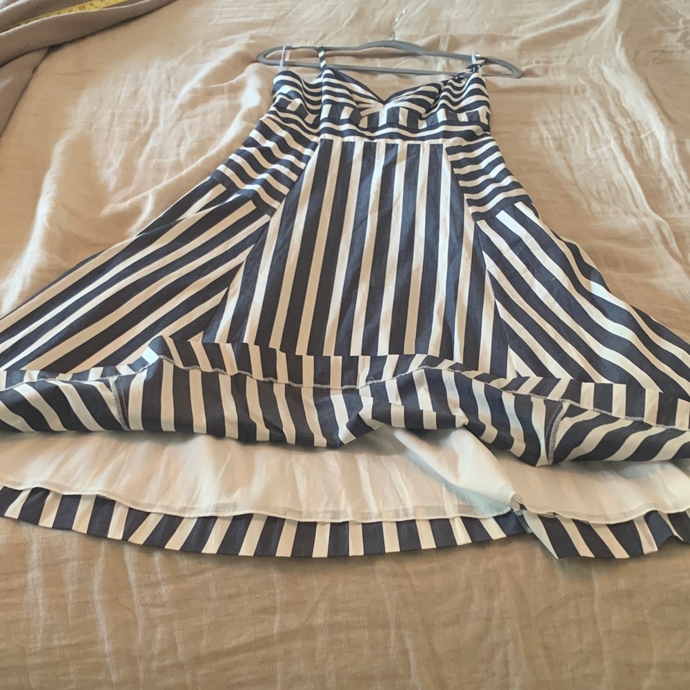 Veronica Beard Striped Navy and Cream Midi Dress - Picture 9 of 12